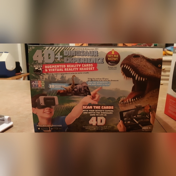 Game 4d + dinosaur experience it's for Age 7+ new with out tag - Picture 2 of 4